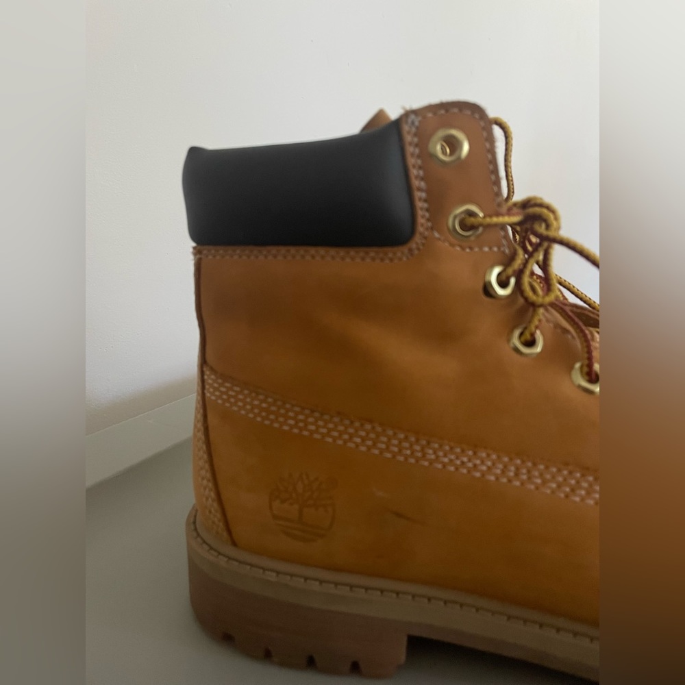 Timberland - Picture 3 of 7